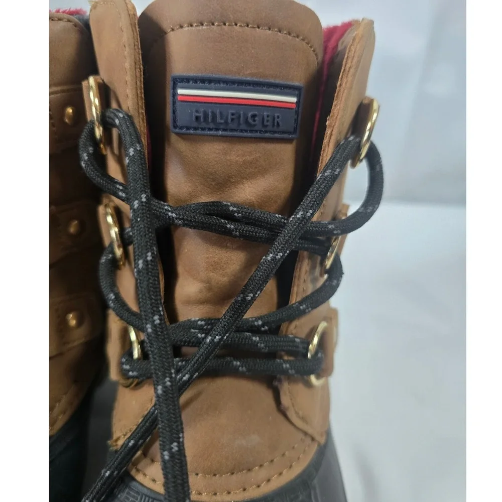 Tommy Hilfiger Womens Duck‎ Boots Tan Black Lace Up Winter Snow Shoes Size 7M